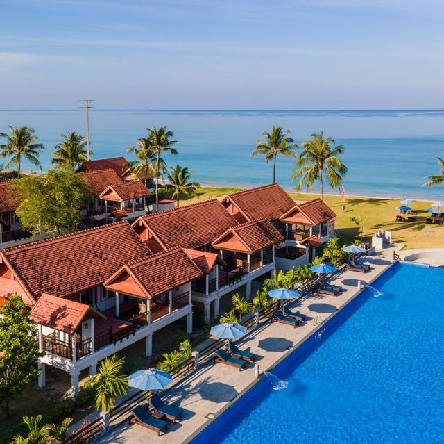 Le Menara Khaolak พักชิลริมทะเล เขาหลัก