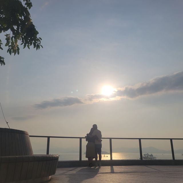 西環彩虹樓梯打卡