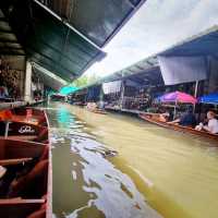 Most Popular Floating Market(Damnoen)