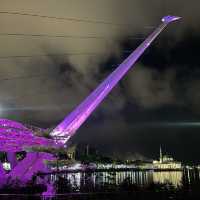 Beautiful Bridge @ Sarawak River 