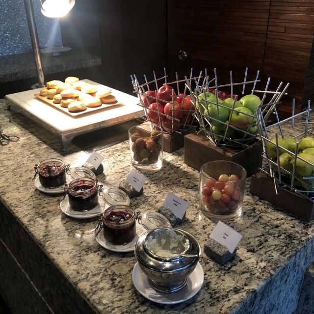 Mandarin Oriental Shanghai - Club lounge