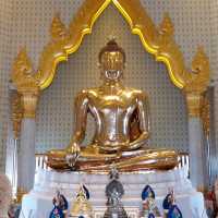 พิพิธภัณฑ์วัดไตรมิตร ศูนย์ประวัติศาสตร์เยาวราช