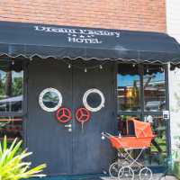 Dream Factory Cafe n Hotel 