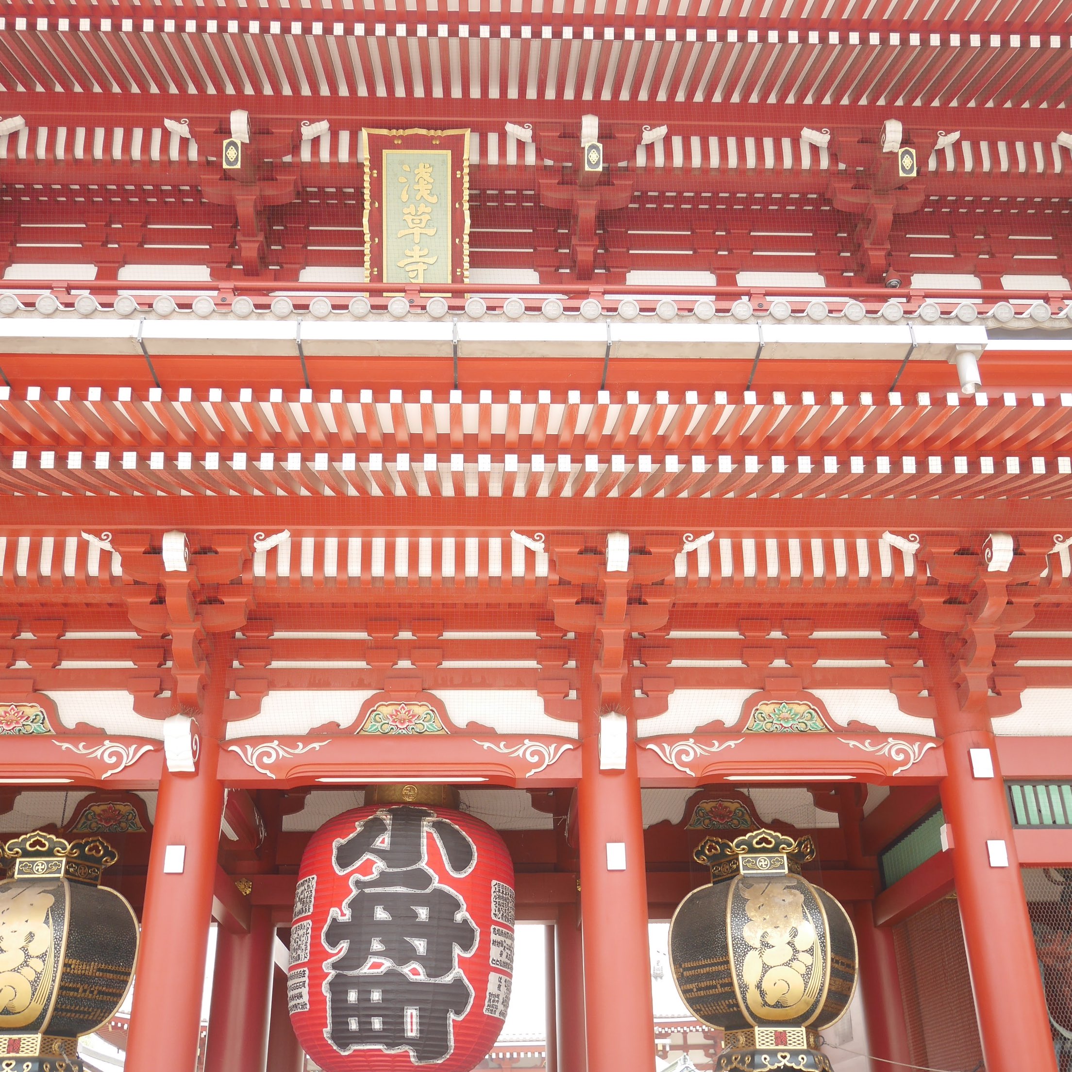 日本東京淺草寺的雷門大燈籠 Trip Com Tokyo Travelogues