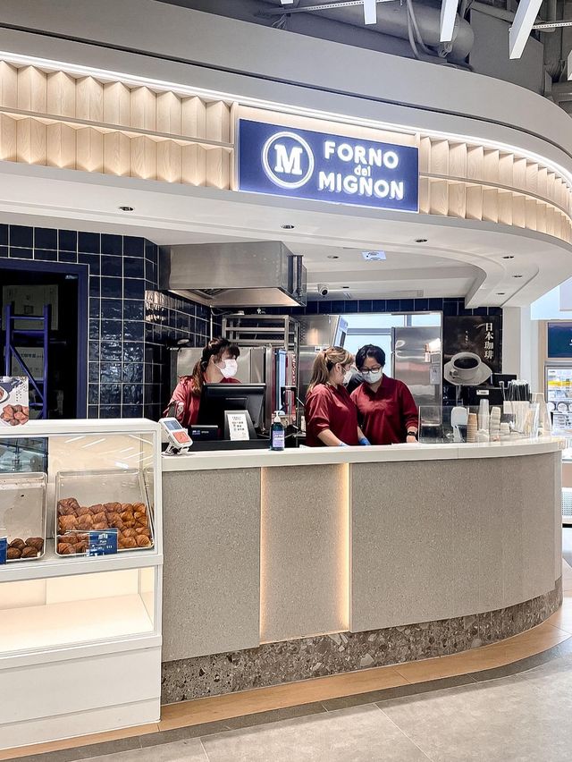 𓆪 𓆪 福岡人氣牛角包專門店進駐香港！