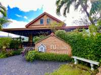 คาเฟ่กลางหุบเขา ณ ลานสกา