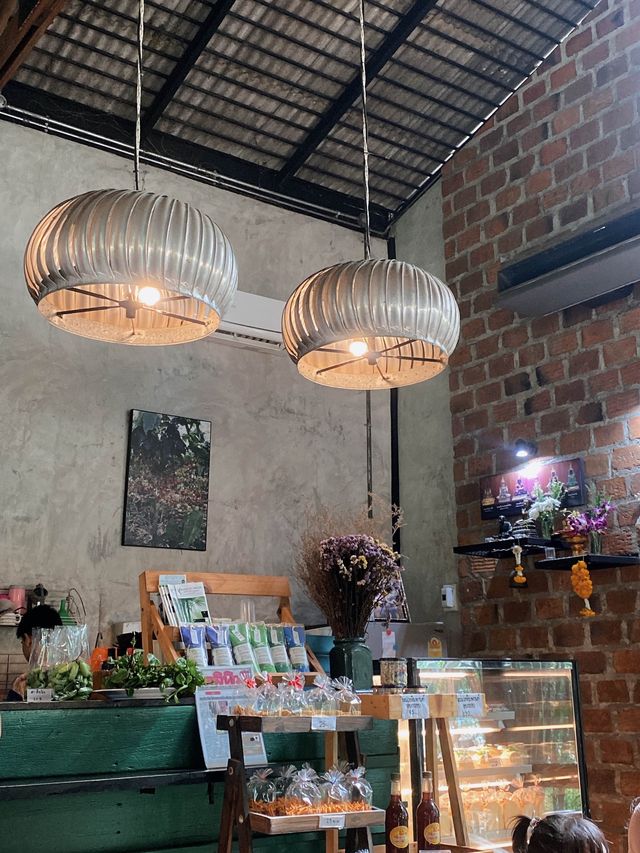 บ้านไร่รัตนคาเฟ่☕️🧋