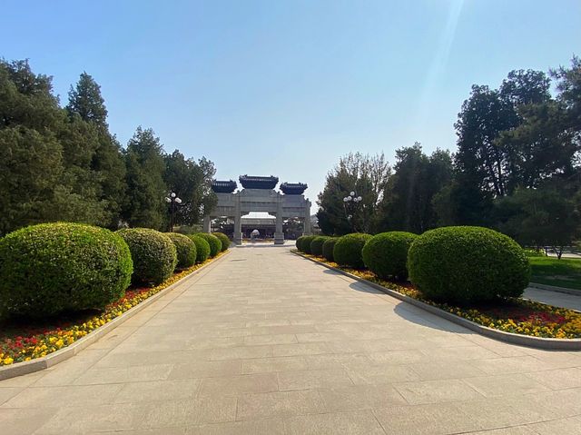 Grand View Garden, Beijing