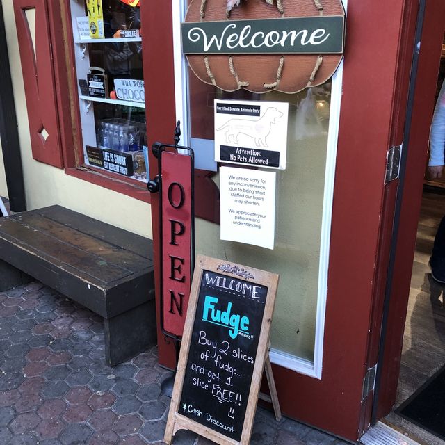 美國｜喬治亞州 海倫小鎮 巧克力糖果店