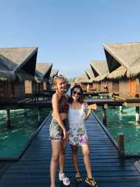 โรงแรม Adaaran Select Huduran Fushi  Ocean มัลดีฟ