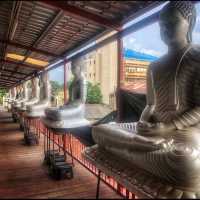 Gangaramaya Temple in Colombo 