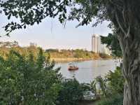Relaxing at the West Lake Park in Fuzhou! 
