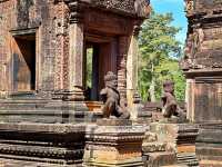 Anantara Suite at Angkor Wat Resort is so beautiful! Let's also visit the Queen's Palace in the afternoon.