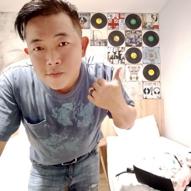 Hotel CIQ, Jalan Trus (Johor Bahru)