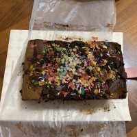 口感超鬆軟 無燶邊無燶底古早味蛋糕