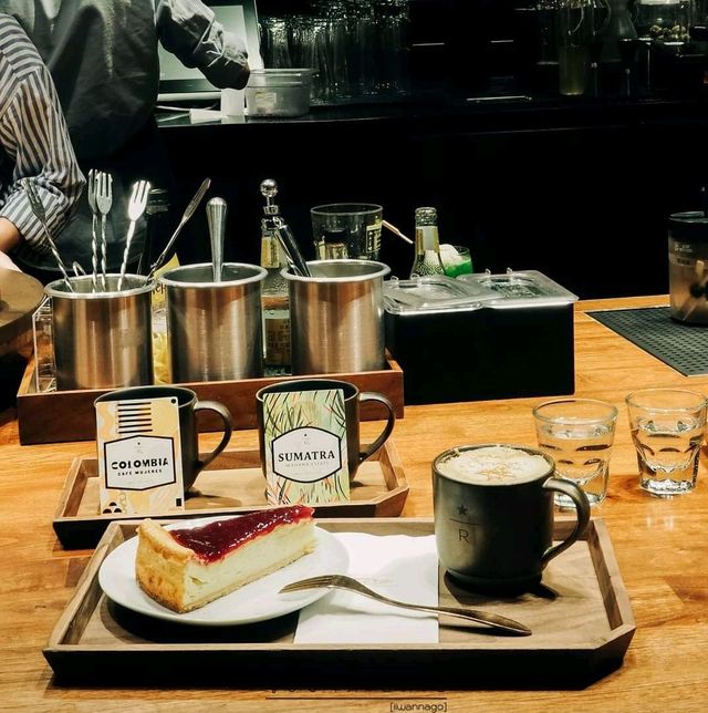 Starbucks Reserve Roastery Shanghai ☕