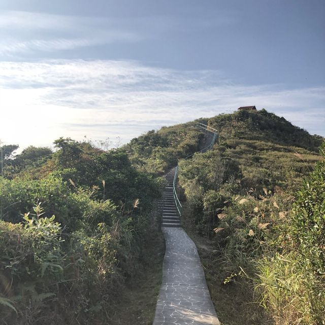 極輕鬆西貢郊遊—半月灣至橋咀島🐒