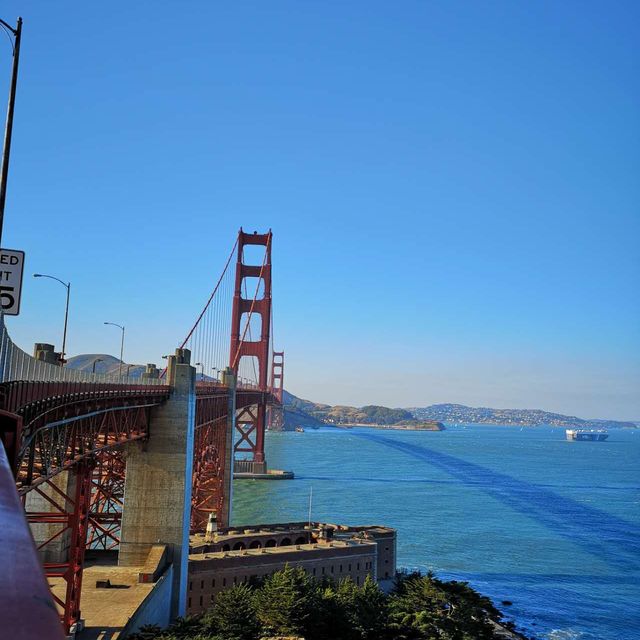 Awesome bridge - Golden Gate Bridge 