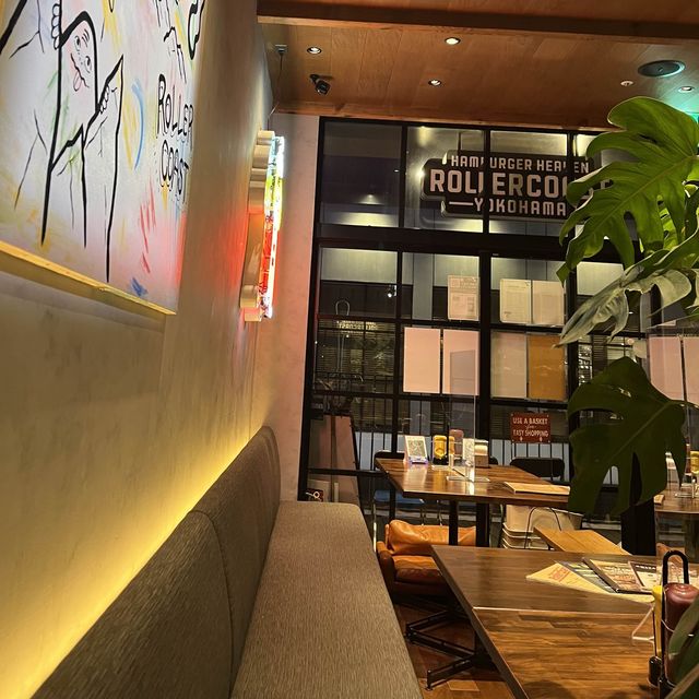 【横浜】グルメバーガー🍔ローラーコースト