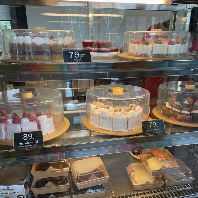 เดอะควนดินสอ คาเฟ่และร้านอาหารบรรยากาศ ดีมากกก