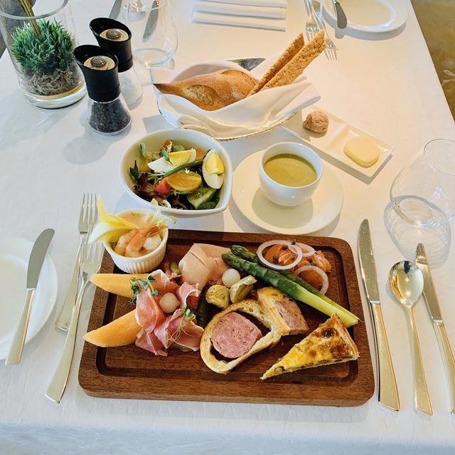 優質服務之選 - 港麗酒店 Conrad Hong Kong