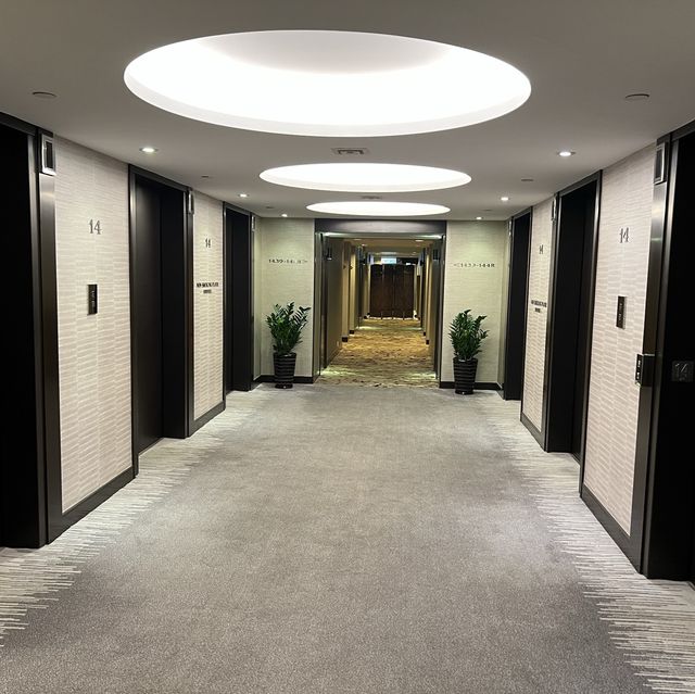 又大又靚栢寧酒店