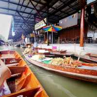 Most Popular Floating Market(Damnoen)