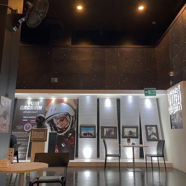 Cosmo Cafe'to Cafe 🪐