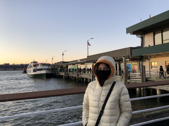 ล่องเรือแม่น้ำฮัดสัน ชมวิวเกาะแมนฮัตตัน กันค่ะ