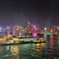 維多利亞港 ，璀璨夜景！東方之珠！