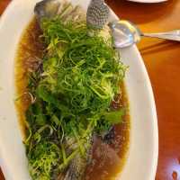 食海鮮都係係西貢