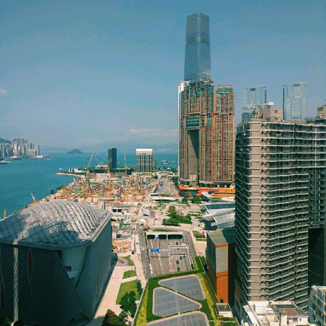 與童軍總會合二為一的龍堡國際賓館