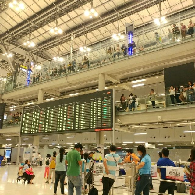 태국 방콕 수완나품공항 저렴하고 맛있는 스트리트푸드 식당 추천