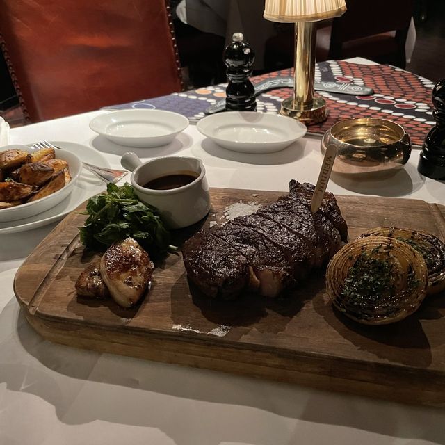 Grand Hyatt Steakhouse 