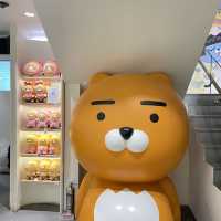 [부산 남포] 카페만 가는데이트가 지겨웠다면 카카오프렌즈샵으로! 