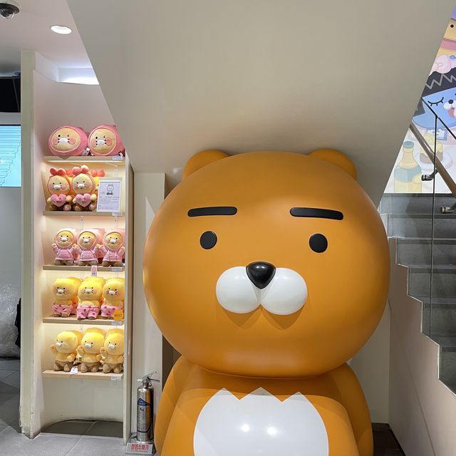 [부산 남포] 카페만 가는데이트가 지겨웠다면 카카오프렌즈샵으로! 