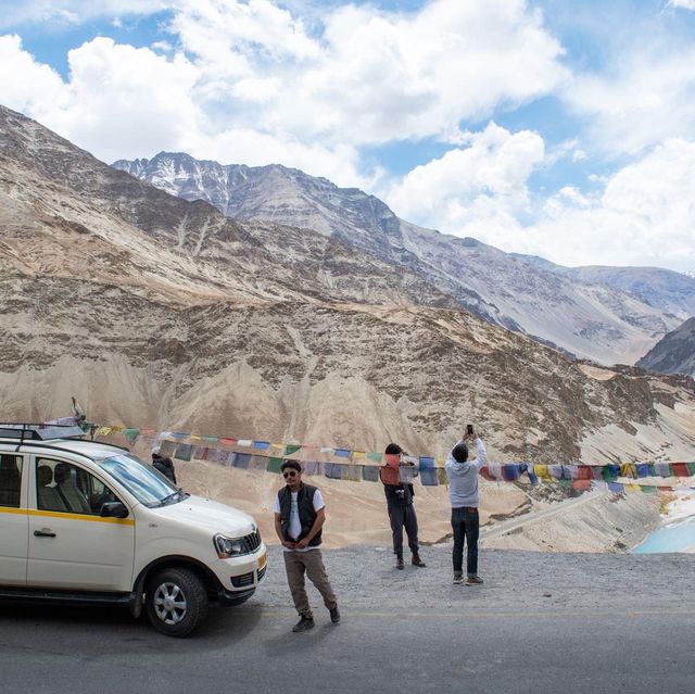 Indus & Zanskar River Sangam leh india