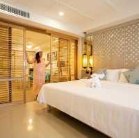 พักกาย สบายใจ รับแสงแดดฉ่ำๆ ที่ Katathani Phuket