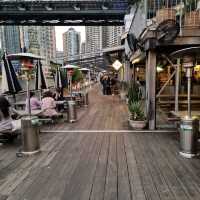 Amazing Waterfront Restaurant & Amazing Vibe