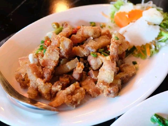 我们仨 หว่อเมินซา 
