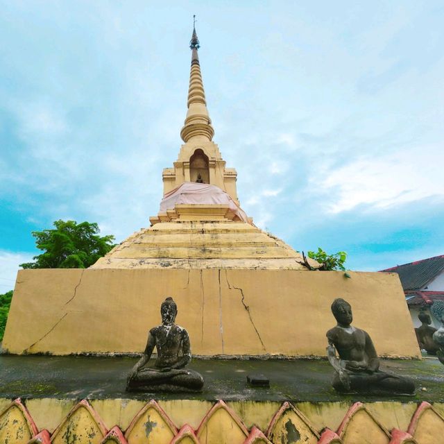 พระธาตุ​ดอยห้าเจดีย์