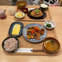 高島屋をリニューアルしたホテル！
