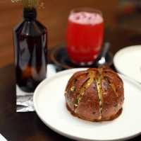 Girlie's Café