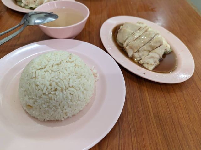 5 Star Hainanese Chicken Rice 