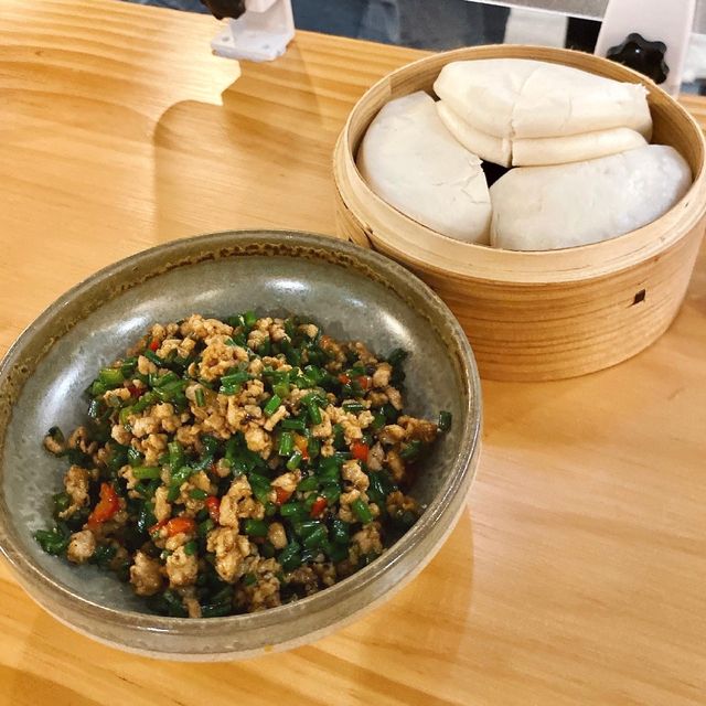 ✨隱藏係天橋下嘅前半島大廚主理嘅台灣菜✨