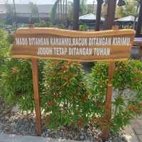 Bambu Ungu Resto, Funny Quotes here & there