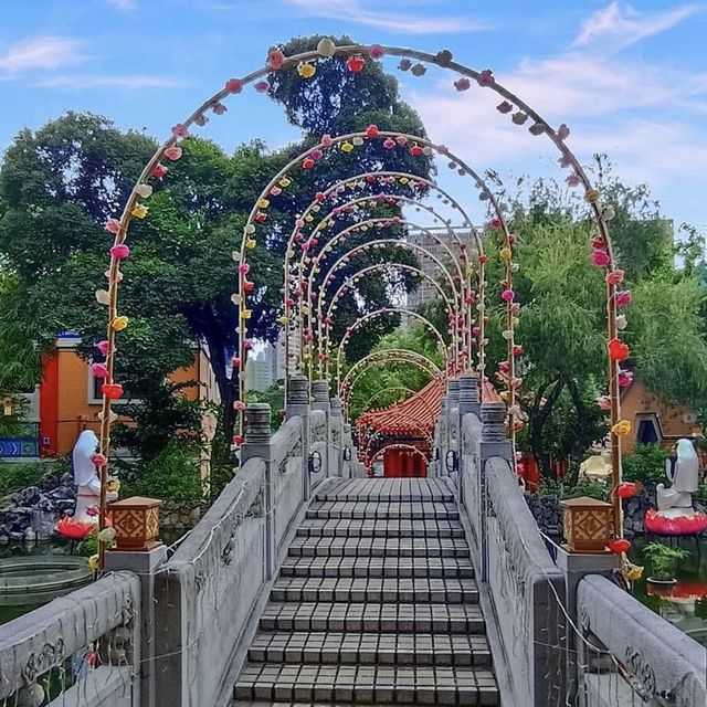 Experience at Wong Tai Sin Temple