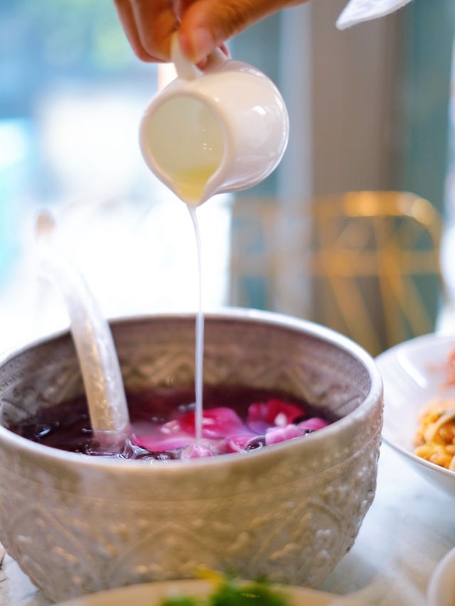 "泰式花腩金邊粉"