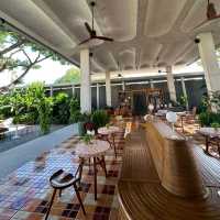 A Resort Style Beach Front Hotel