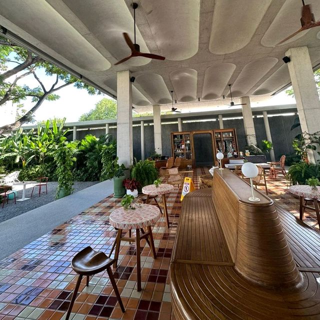 A Resort Style Beach Front Hotel